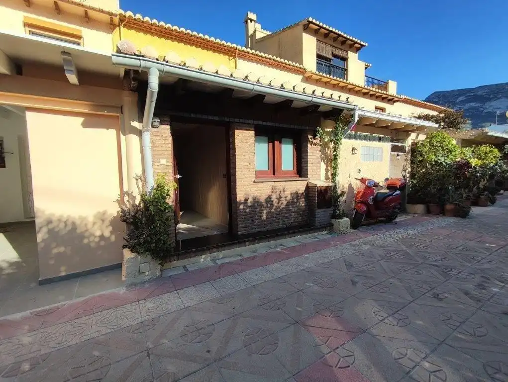 Reihenhaus mit Pool zum Verkauf in El Montgó, imagen 32