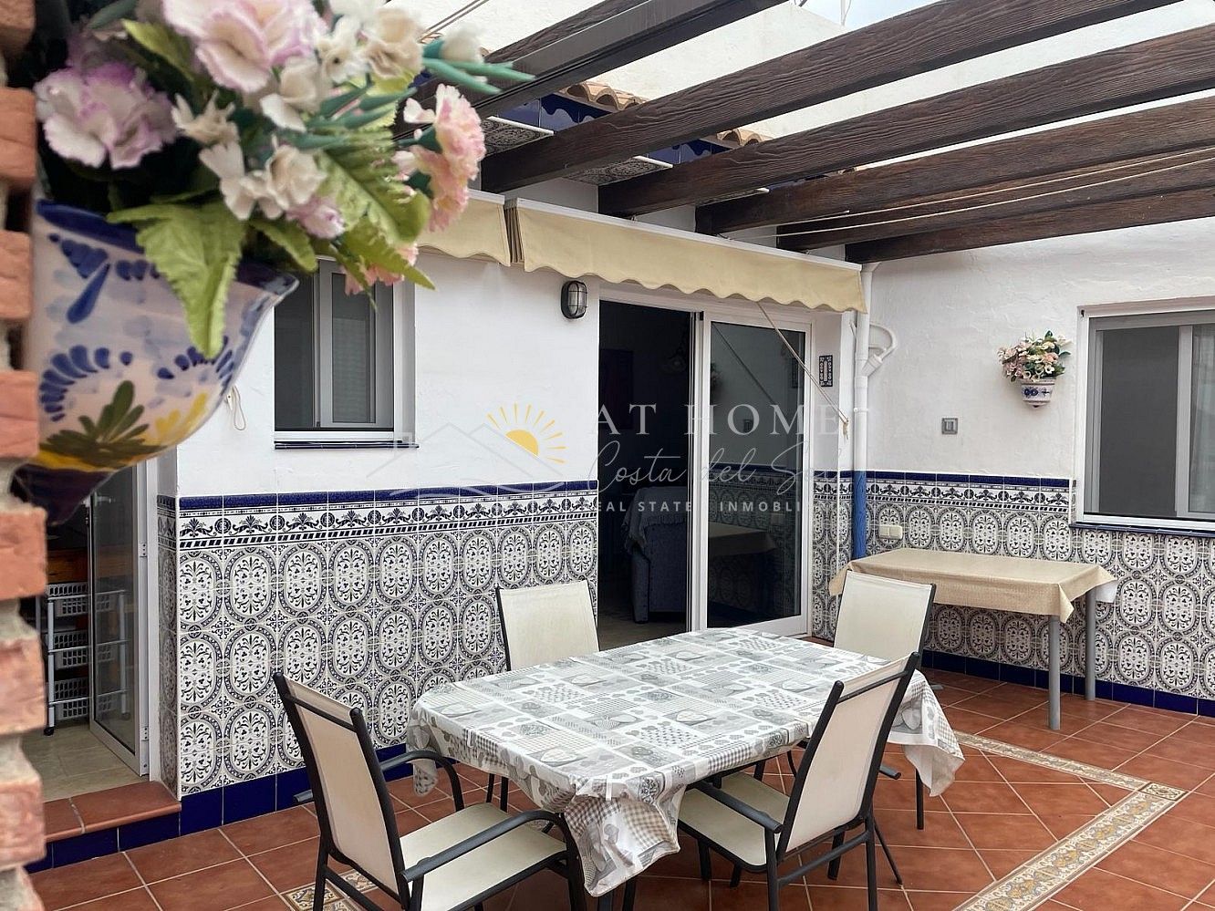 Terrace of House or chalet for sale in Nerja  with Terrace and Microwave