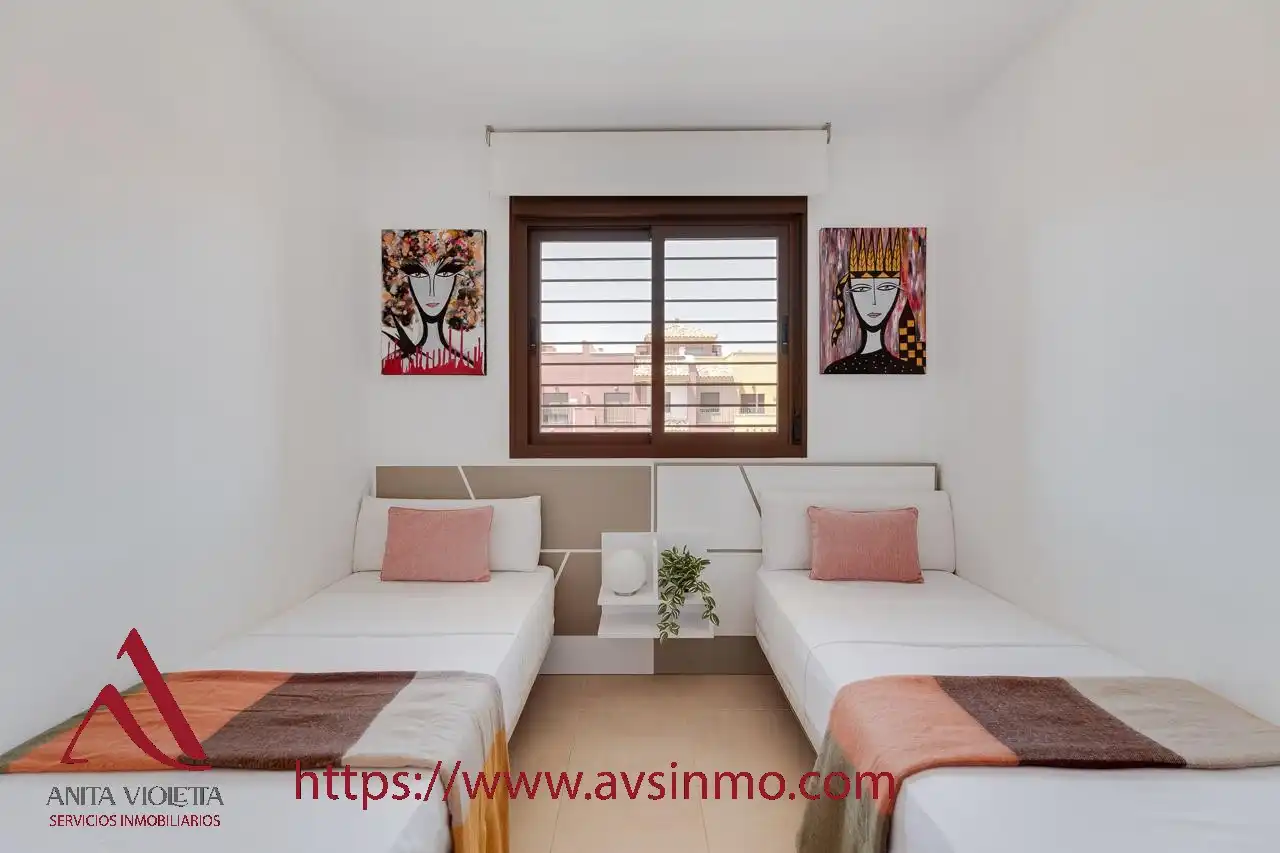 Dormitori de Apartament de lloguer en Orihuela amb Aire condicionat, Moblat i Forn