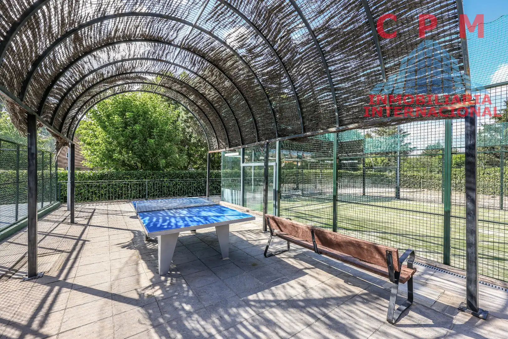 Terraza de Casa adosada de alquiler en La Moraleja con Aire acondicionado, Calefacción y Jardín privado