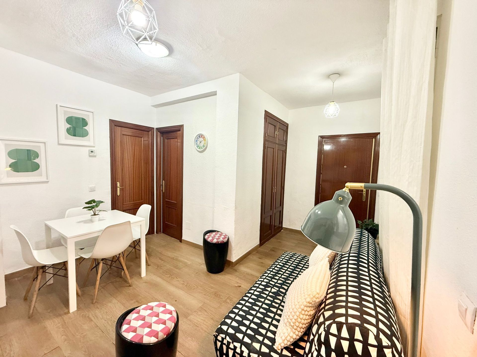 Dormitori de Pis de lloguer en  Madrid Capital amb Calefacció i Moblat