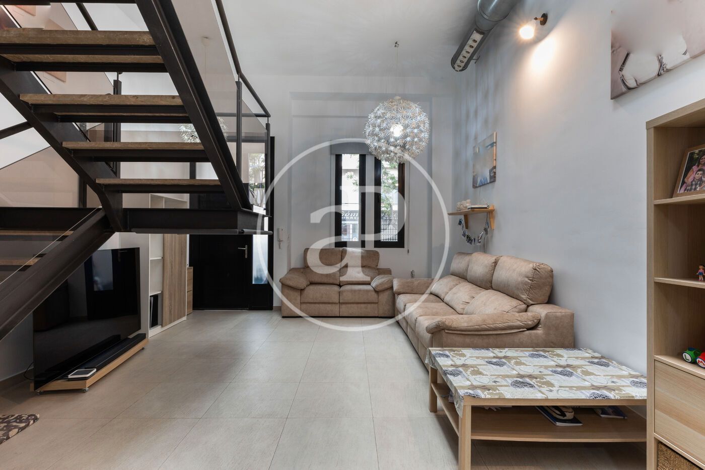 Sala d'estar de Casa adosada en venda en Picassent amb Aire condicionat, Calefacció i Terrassa
