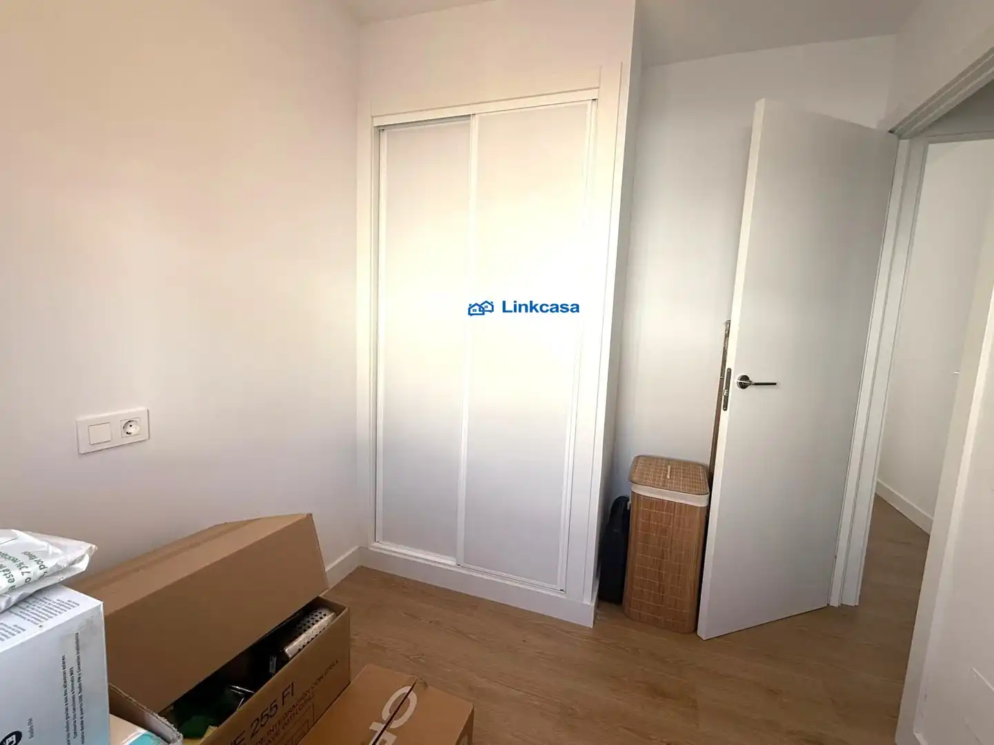 Flat for sale in Madrid  with Air Conditioner, Heating and Terrace