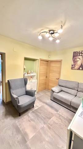 Piso en Venta en Calle Ontaneda en Portazgo