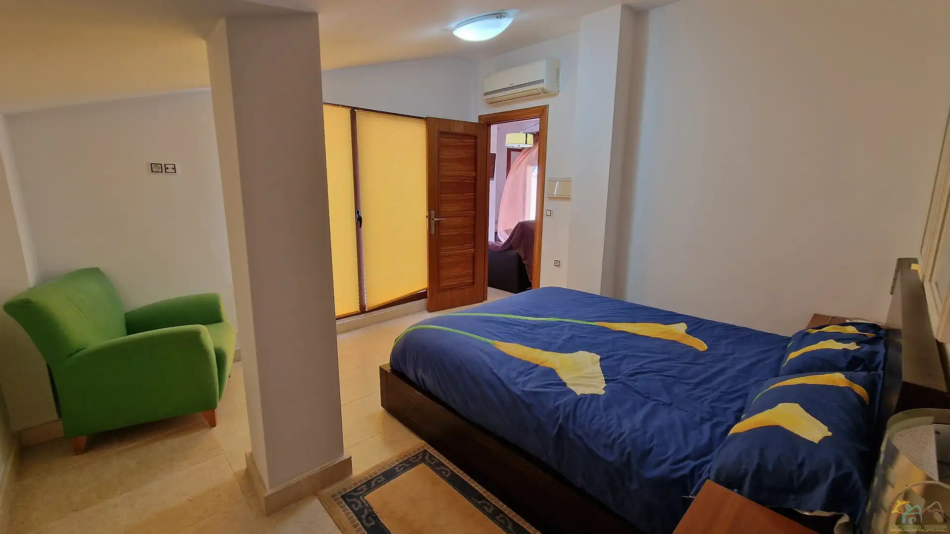 Schlafzimmer von Einfamilien-Reihenhaus zum Verkauf in Diezma mit Klimaanlage, Heizung und Privatgarten