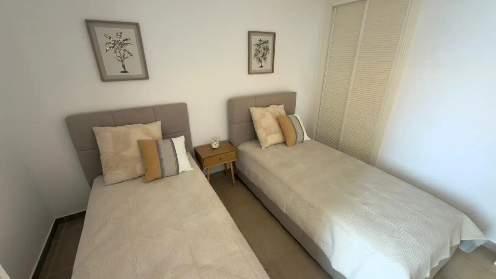 Schlafzimmer von Wohnung zum Verkauf in Benidorm mit Klimaanlage, Heizung und Terrasse