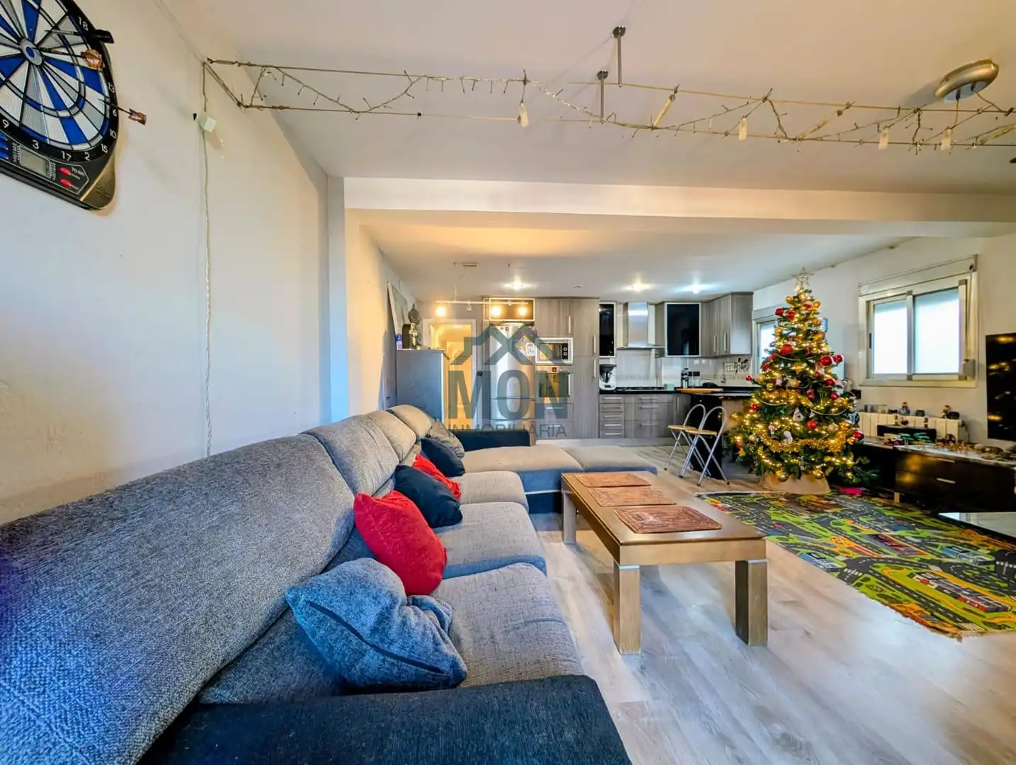 Sala de estar de Ático en venta en Catarroja con Calefacción, Parquet y Terraza