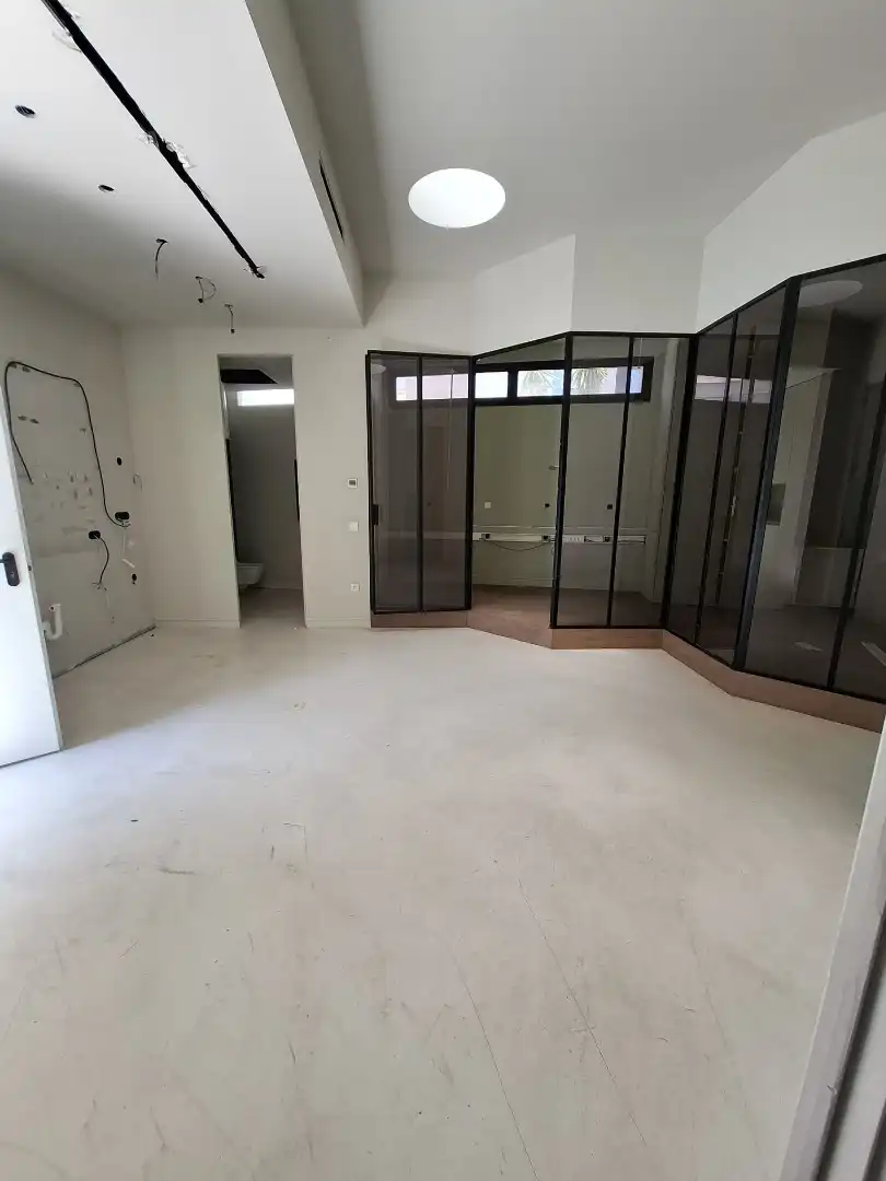 Commercial properties for rent in Elche / Elx  with Air Conditioner