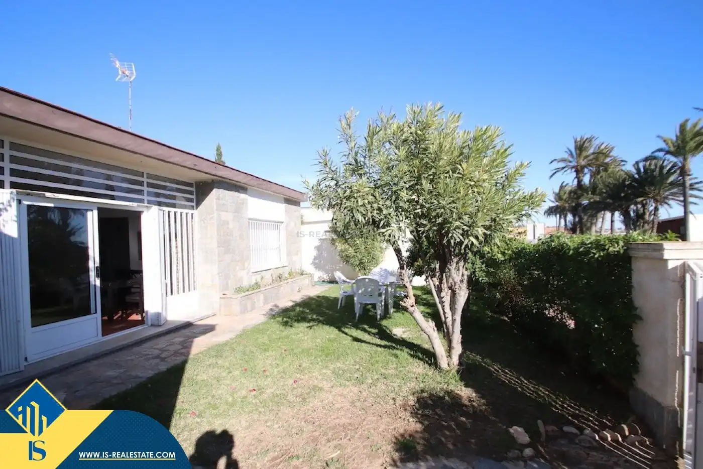 Jardí de Casa o xalet de lloguer en Orihuela amb Aire condicionat, Terrassa i Moblat