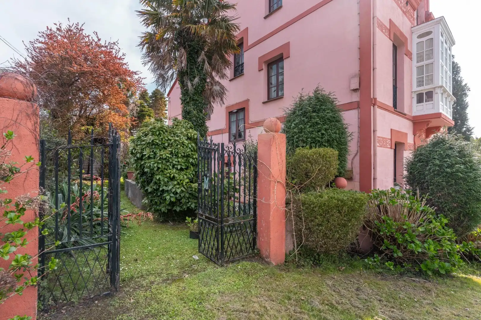 Vista exterior de Casa o chalet en venta en Tapia de Casariego con Jardín privado, Amueblado y Balcón