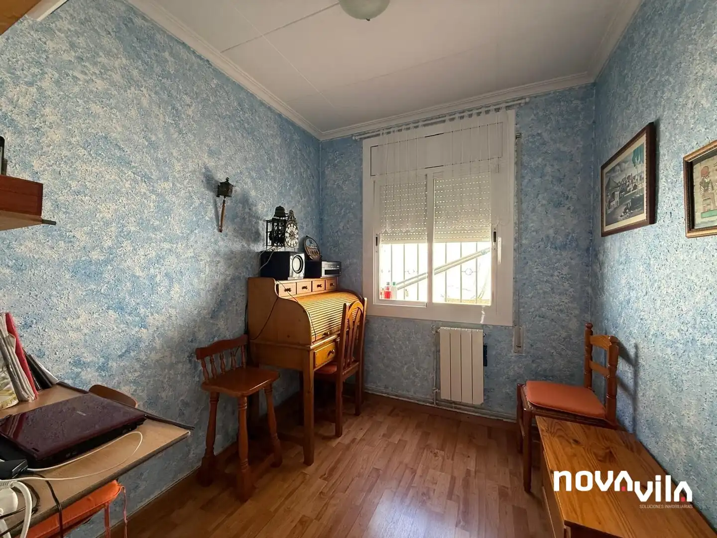 Bedroom of Houses for sale in Pineda de Mar  with Parquet flooring
