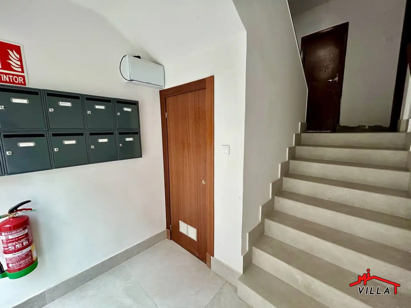 Piso en venta en Laredo con Calefacción