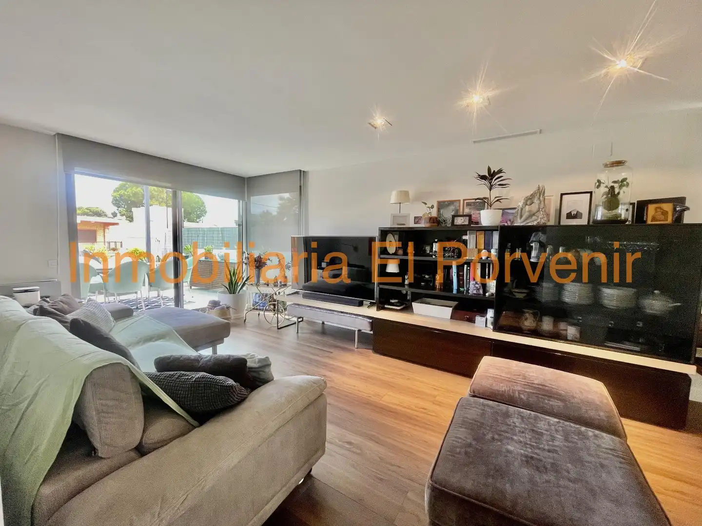 Sala de estar de Casa o chalet en venta en Torrent con Aire acondicionado, Calefacción y Jardín privado
