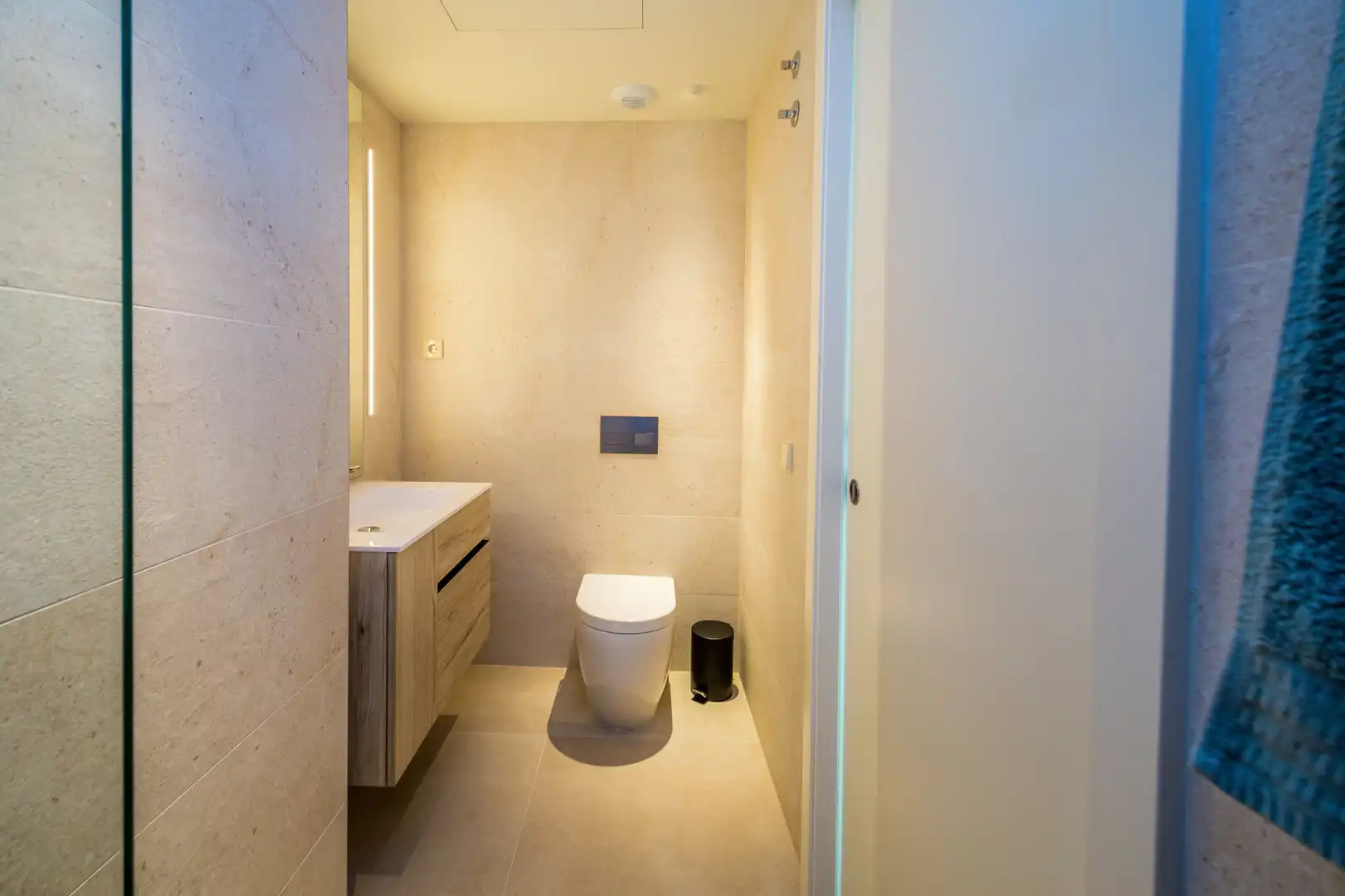 Baño de Apartamento en venta en Castell d'Aro, Platja d'Aro i s'Agaró con Aire acondicionado, Terraza y Amueblado