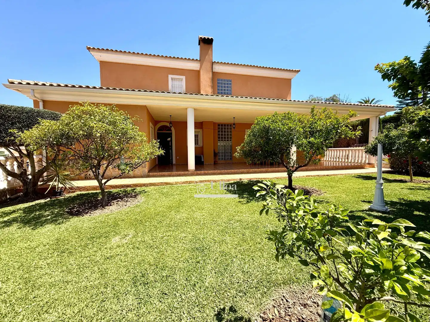 Detached house with pool for sale in La Huerta