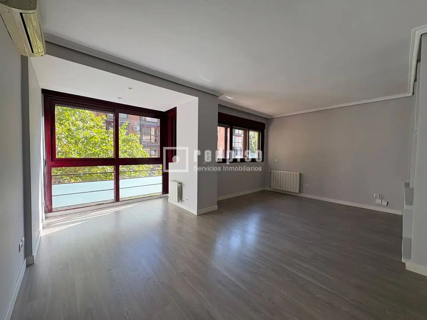Exterior view of Flat for sale in Estación - Centro