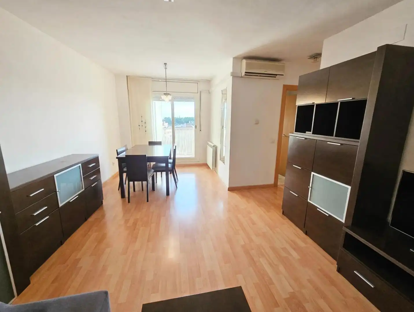 Sala d'estar de Àtic en venda en Alcarràs amb Aire condicionat, Calefacció i Jardí privat