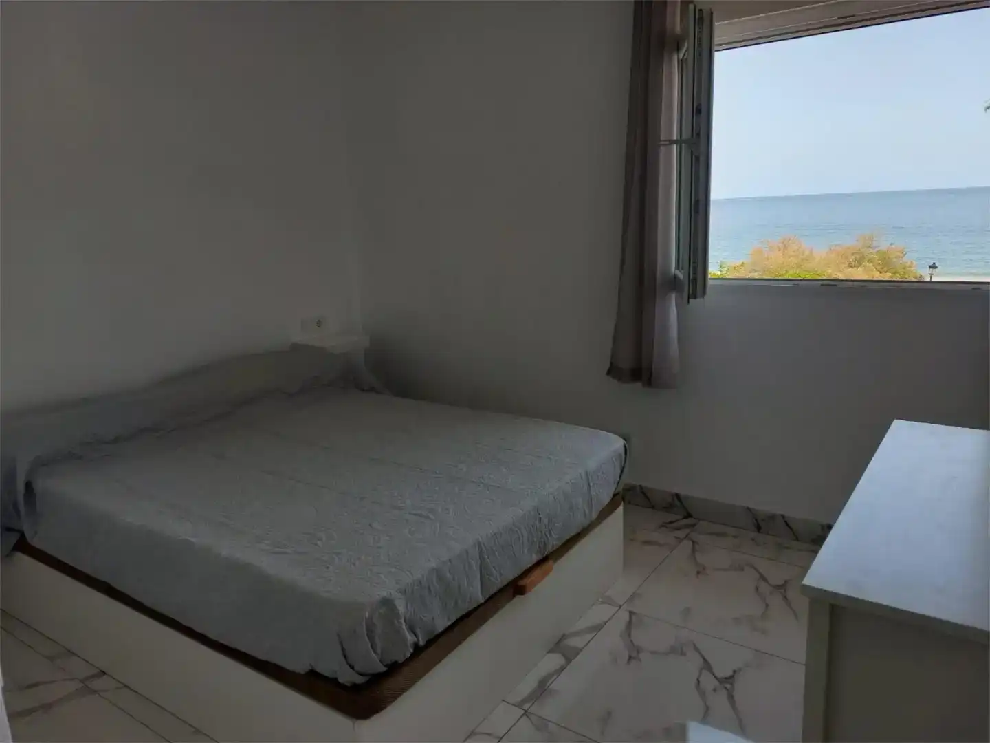 Habitación de Piso de alquiler en San Luis de Sabinillas