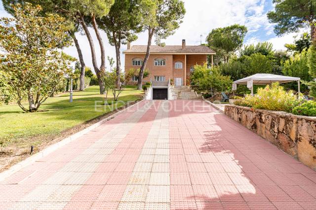 Casa-chalet en Venta en Castillo Campodón