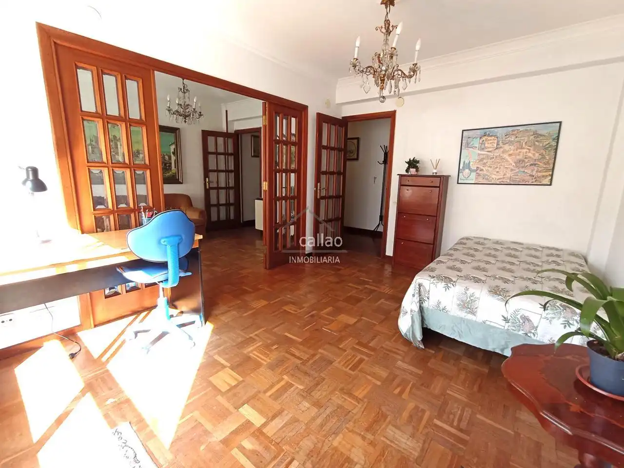 Habitación de Piso de alquiler en Ferrol con Calefacción y Amueblado