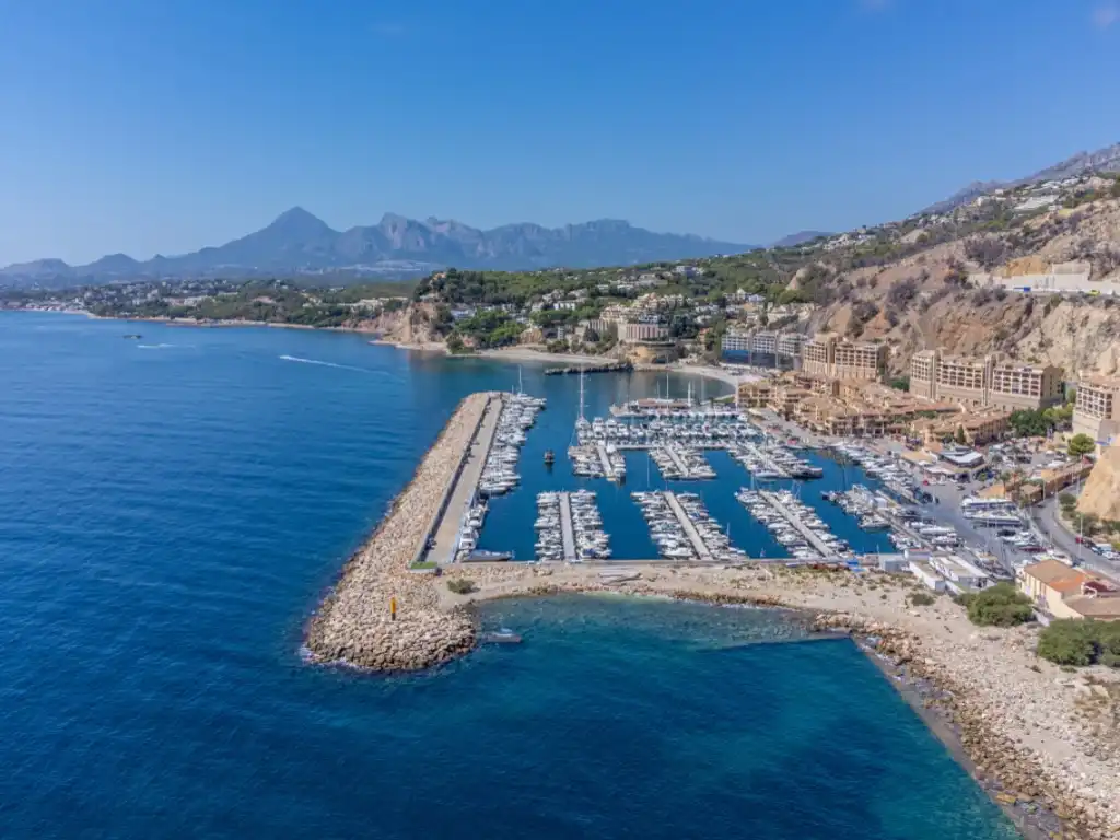 Außenansicht von Haus oder Chalet zum Verkauf in Altea mit Klimaanlage, Privatgarten und Terrasse