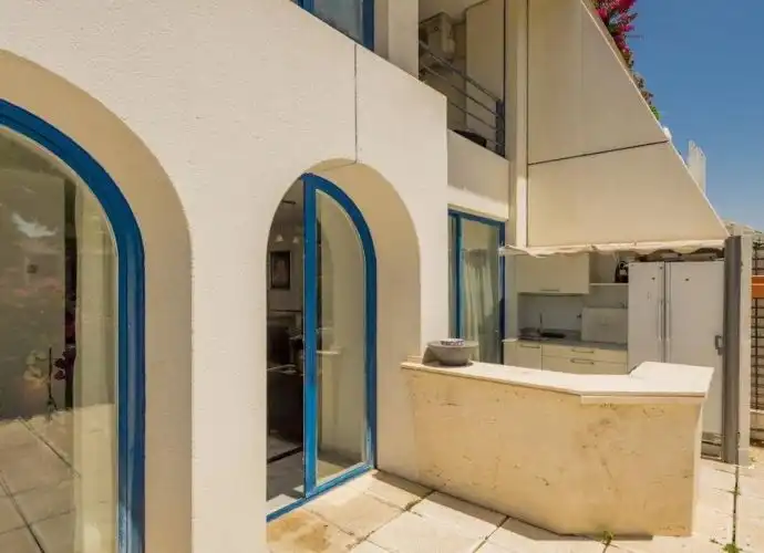 Terrasse von Maisonette zum Verkauf in Marbella mit Klimaanlage, Terrasse und Abstellraum