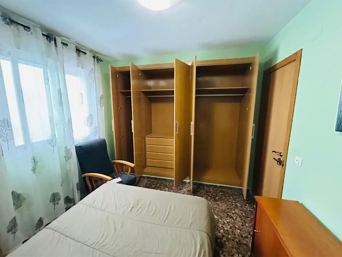 Bedroom of Flat for share in Alcàsser, Valencia