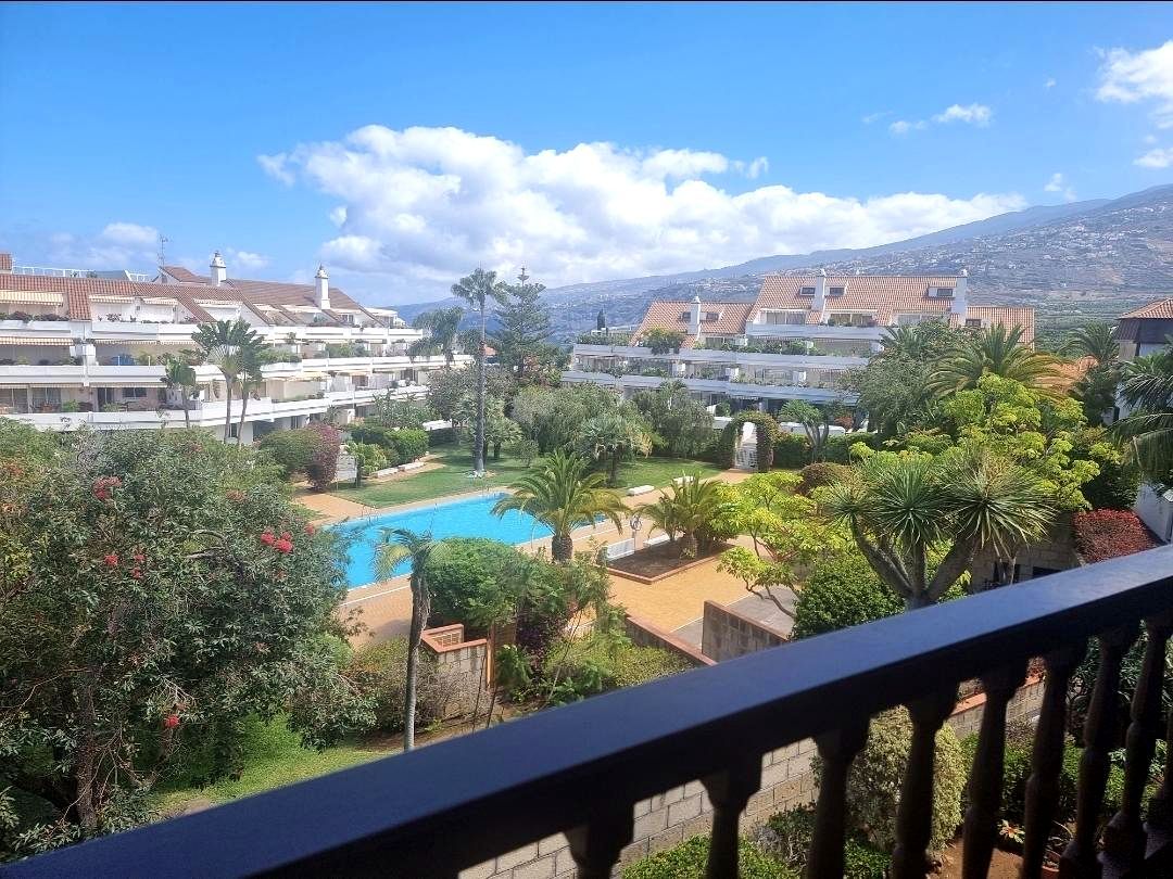 Exterior view of Flat to rent in Puerto de la Cruz  with Terrace and Furnished