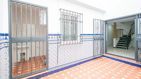 Foto 2 de Casa o xalet en venda a Calle Melchor Gallegos, Barrio del Nervión, Sevilla Capital