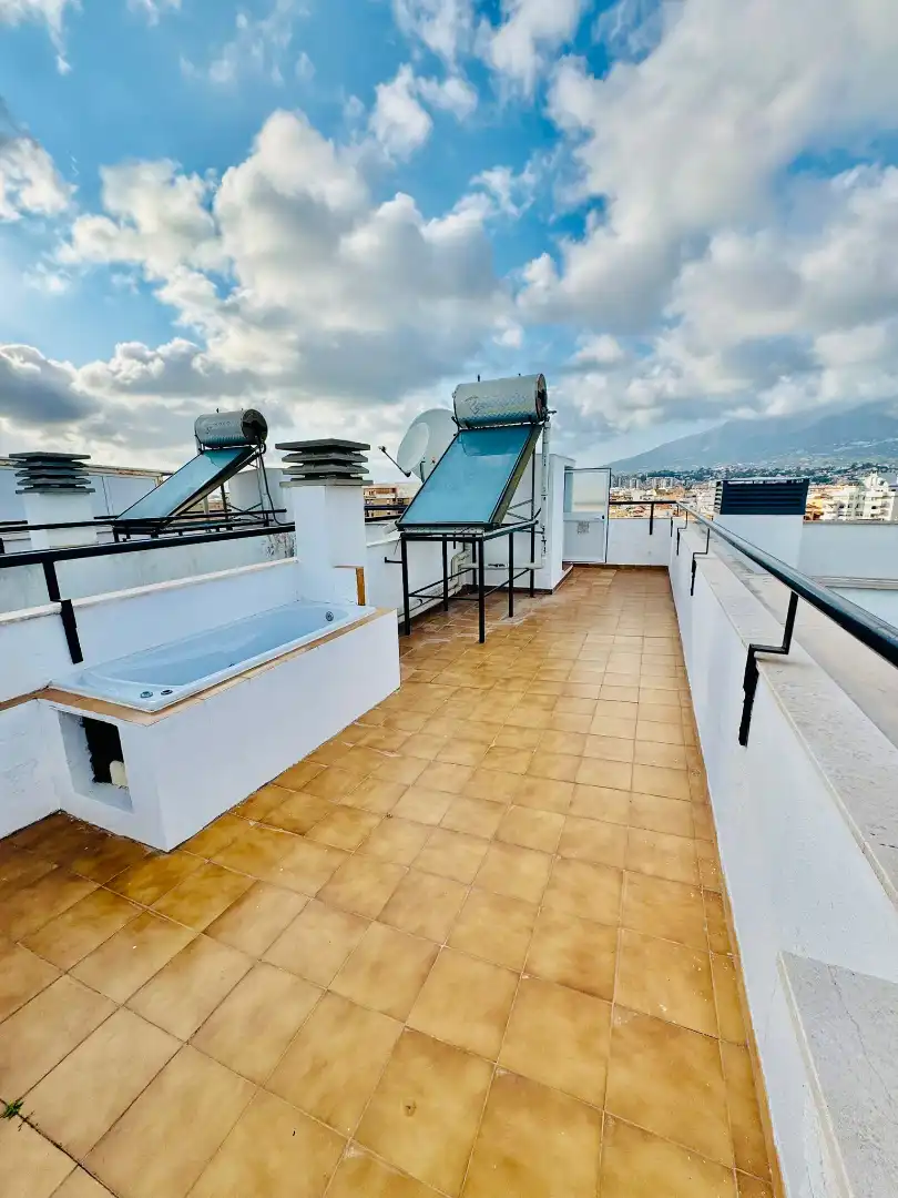Terraza de Ático en venta en Fuengirola con Aire acondicionado, Calefacción y Terraza