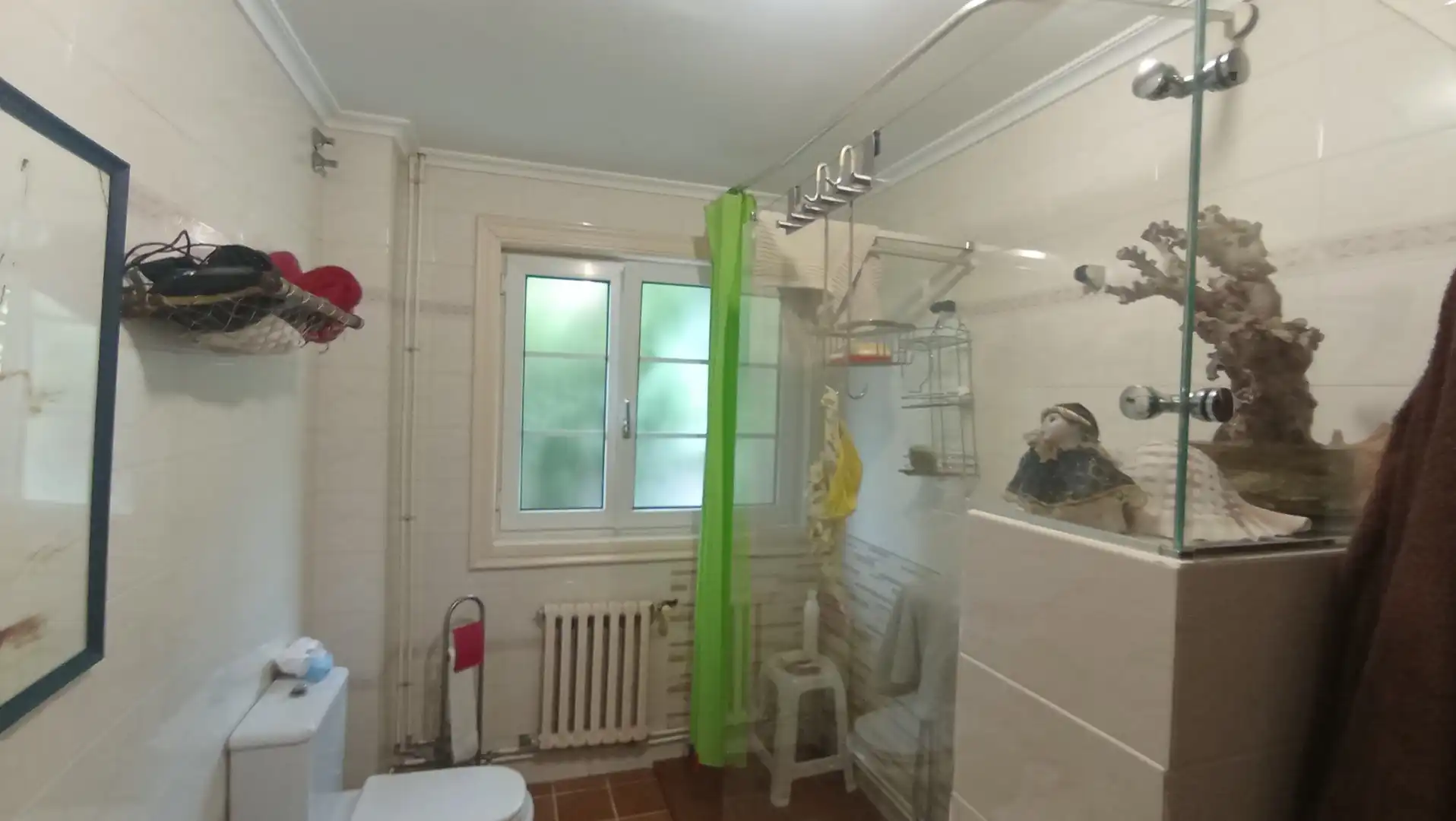 Baño de Casa o chalet en venta en Pontevedra Capital  con Jardín privado, Terraza y Piscina