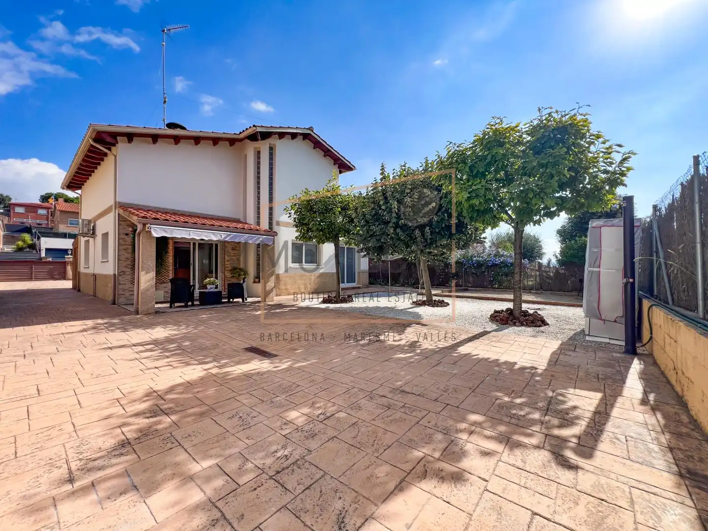 Vista exterior de Casa o chalet en venta en Lliçà d'Amunt con Aire acondicionado, Jardín privado y Terraza