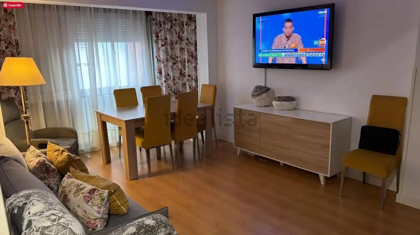 Fotografía del inmueble reportado: 899 €/mes — Almería, Almería