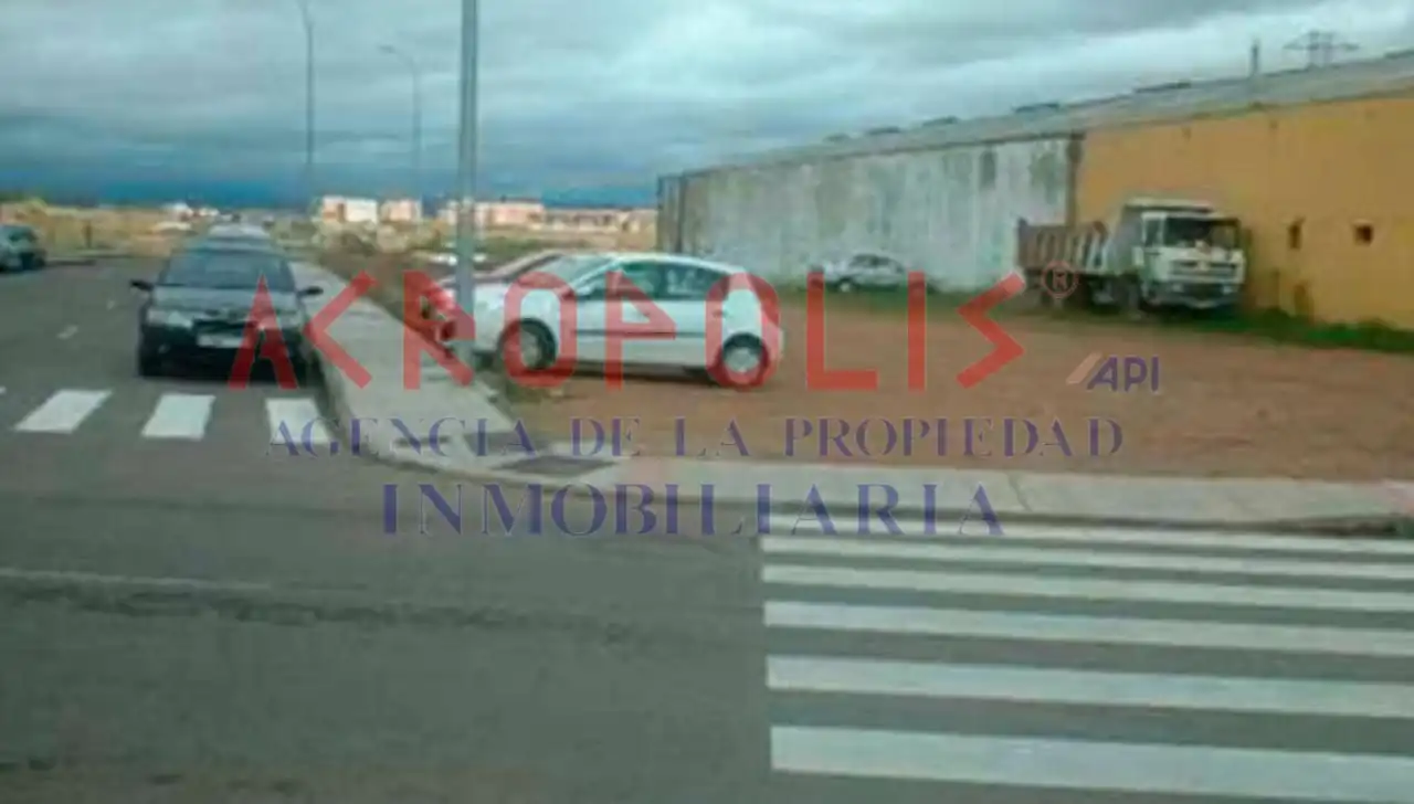 Terreni e lotti in vendita a Calle Rio Sequino 2
