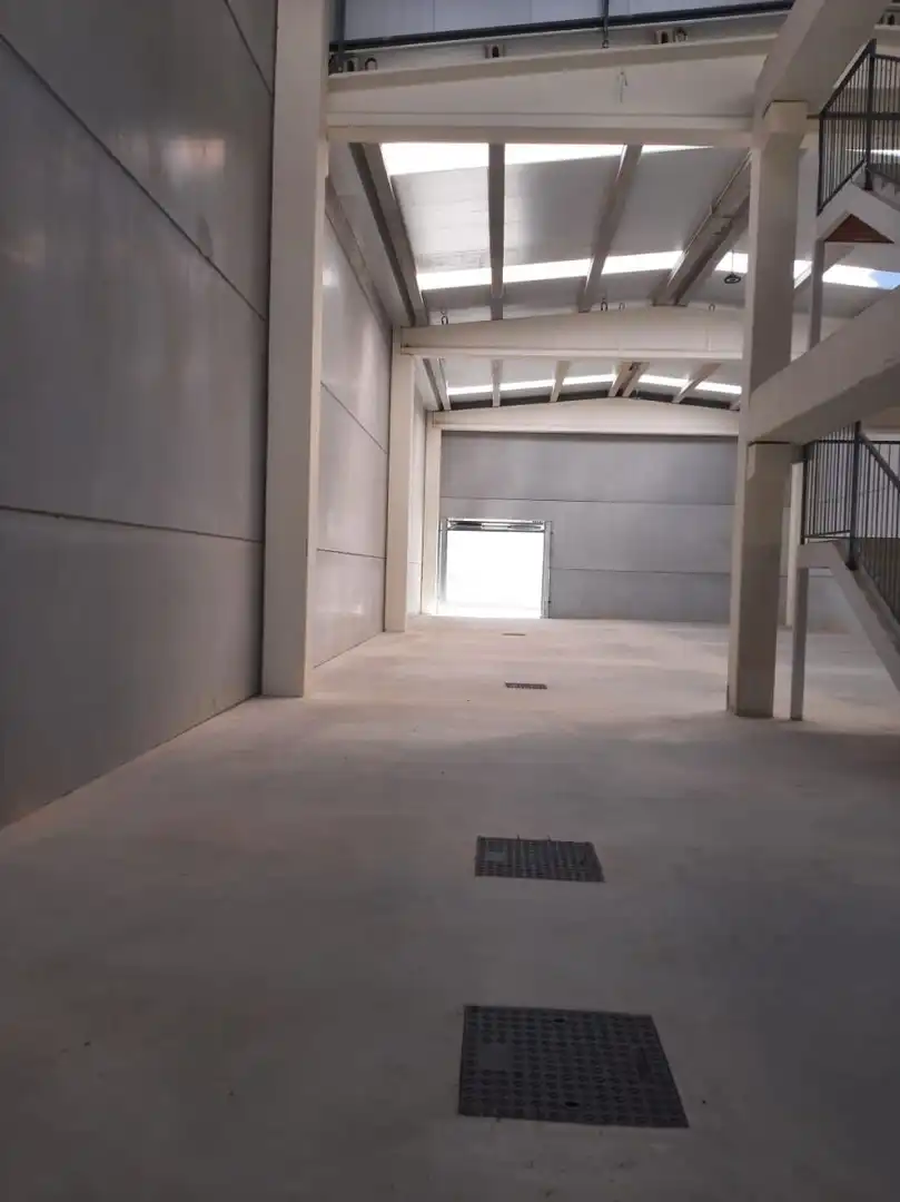 Nave industrial en alquiler en Cerro - Amate, imagen 7