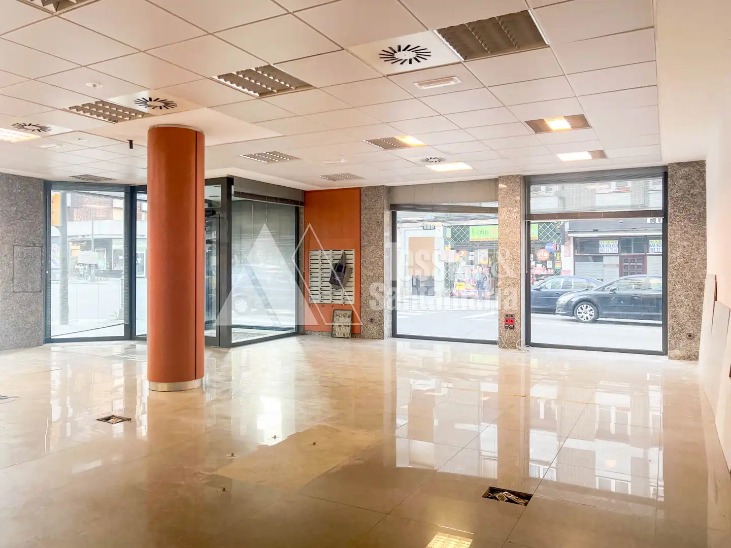 Gewerbefläche zur Miete in Calle Juan Alvargonzález, imagen 4