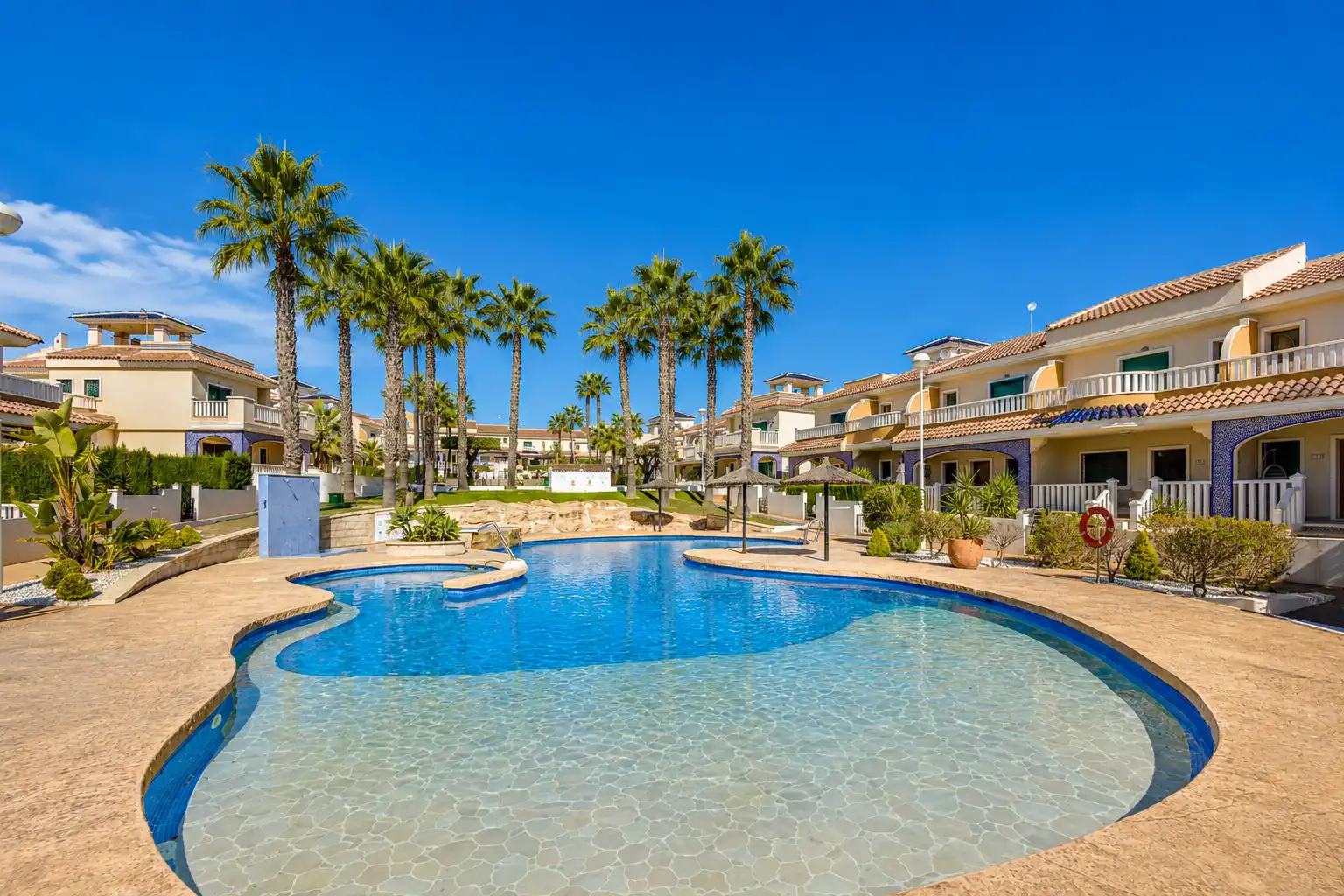 Swimming pool of Apartments for sale in Rojales  with Terrace and Community pool