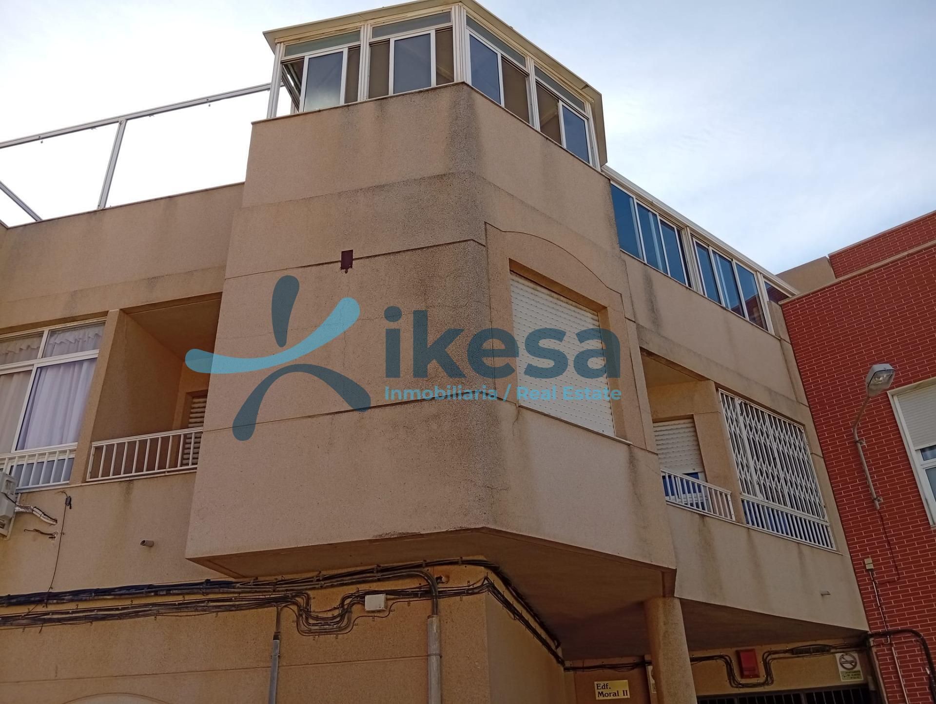 Außenansicht von Dachboden zum Verkauf in  Almería Capital