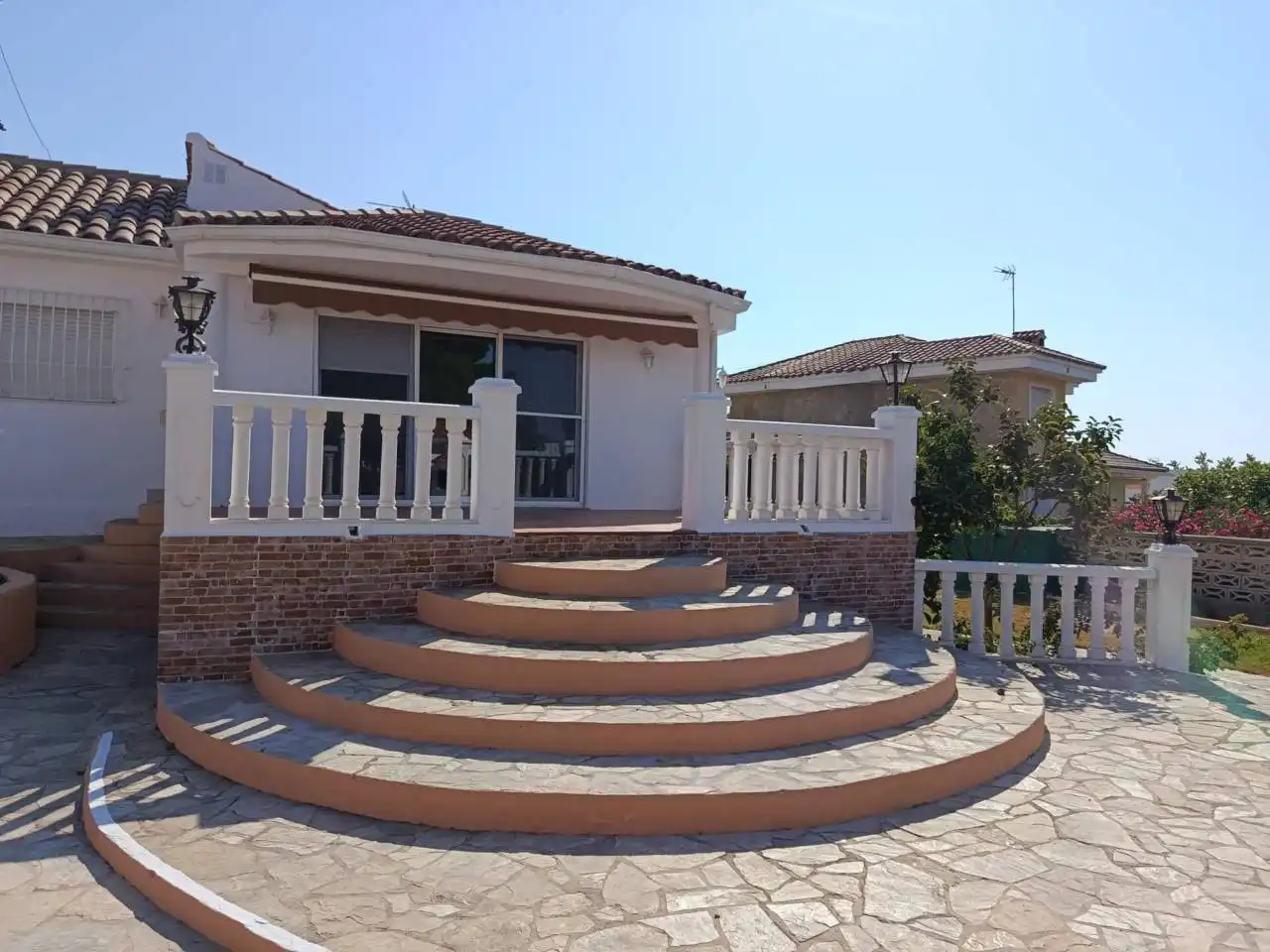 Terrassa de Casa o xalet en venda en Vinaròs amb Aire condicionat, Calefacció i Jardí privat