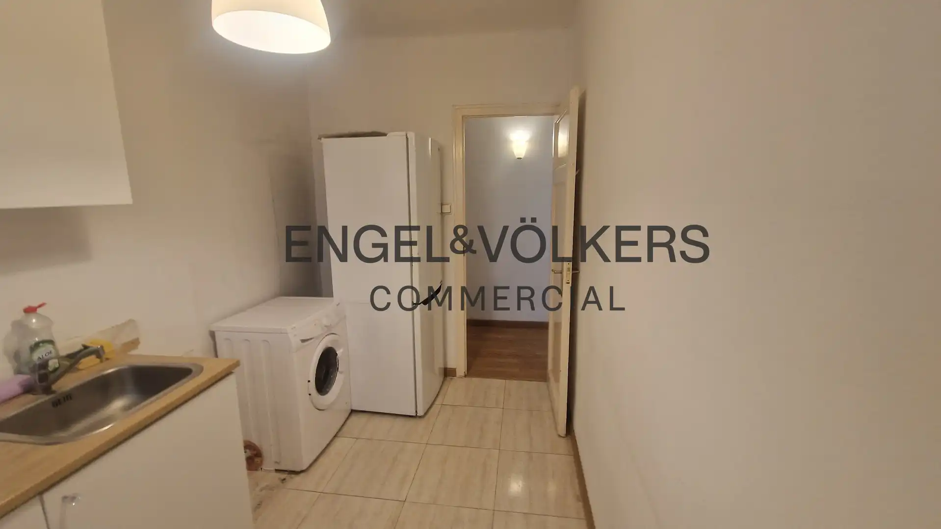 Buildings for sale in Collblanc