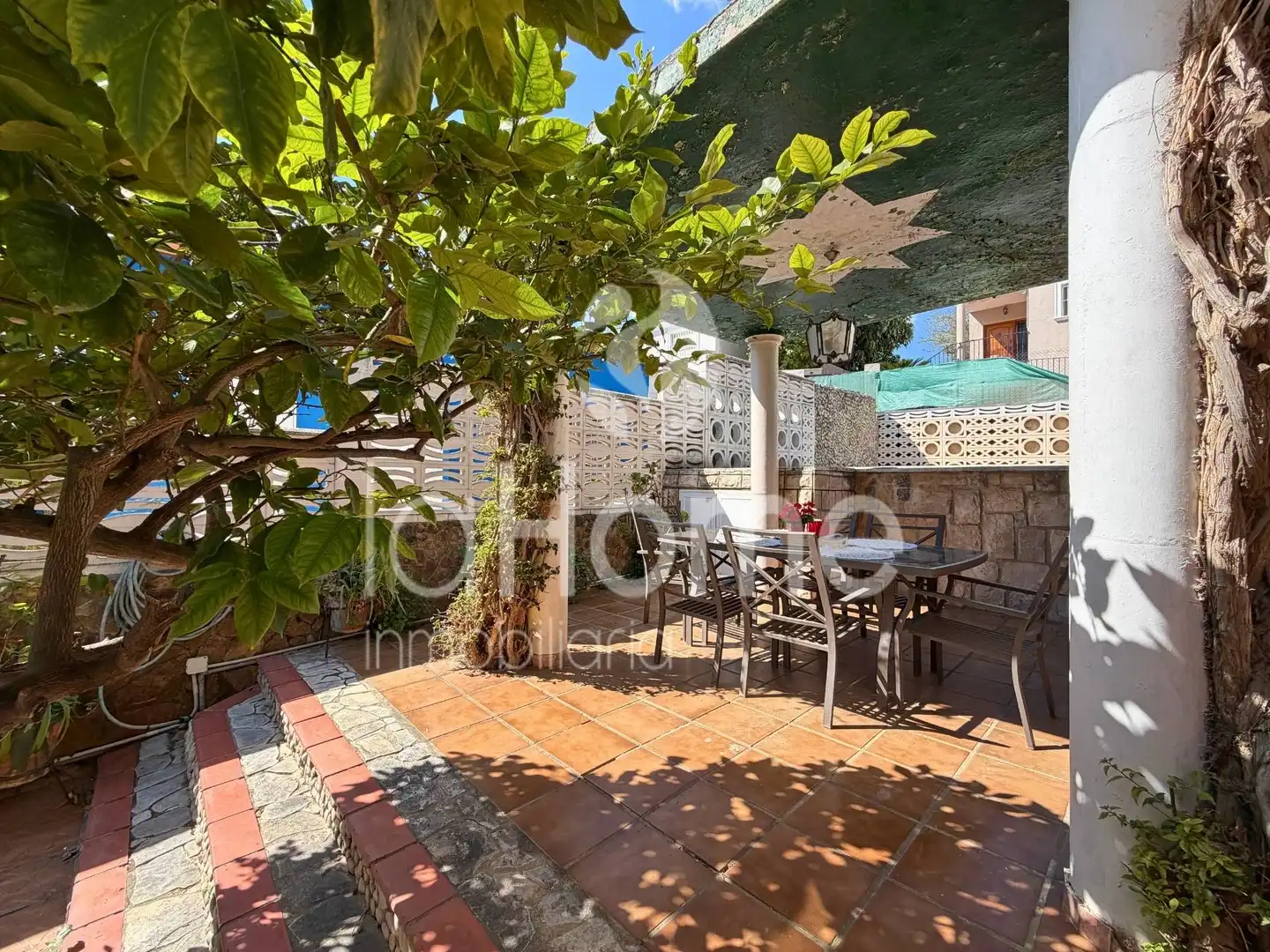 Terrasse von Haus oder Chalet zum Verkauf in Paterna mit Klimaanlage, Privatgarten und Terrasse