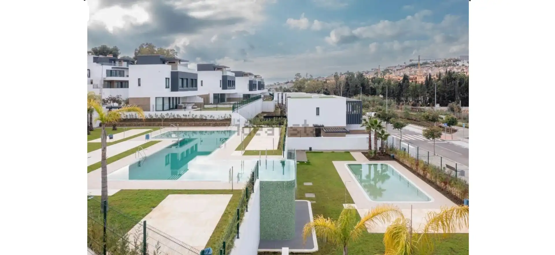 Doppelhaushälfte mit Terrasse zur Miete in Benamara - Atalaya