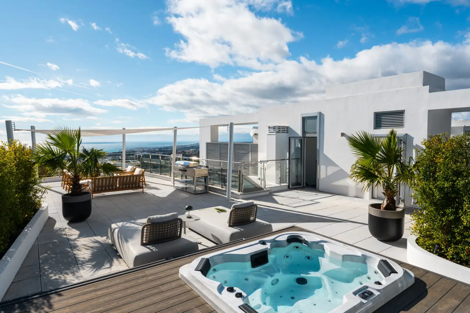 Habitatge amb piscina en venda a Milla de Oro, imagen 2