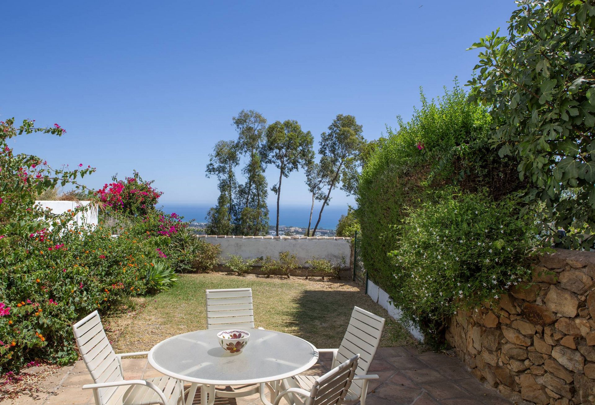 Garden of Single-family semi-detached for sale in Marbella  with Air Conditioner, Private garden and Terrace