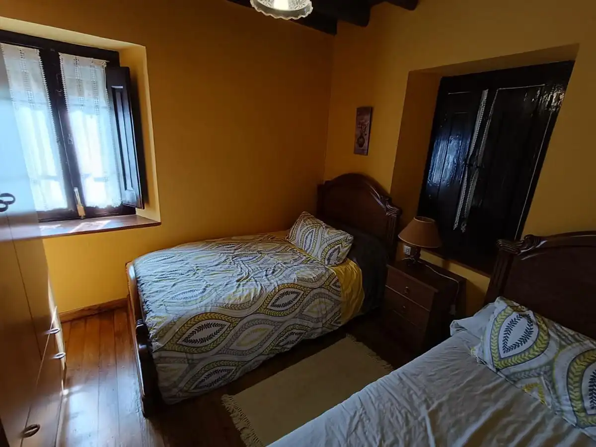 Habitación de Casa o chalet en venta en Llanes con Calefacción, Terraza y Trastero