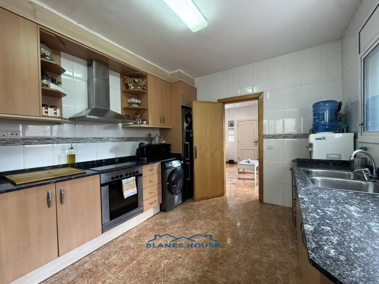 House with pool for sale in Calle Girones 0, imagen 3