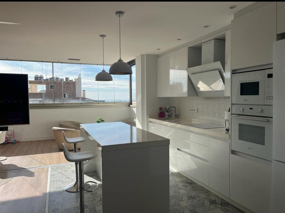 Cuina de Àtic en venda en Elche / Elx amb Aire condicionat, Terrassa i Balcó