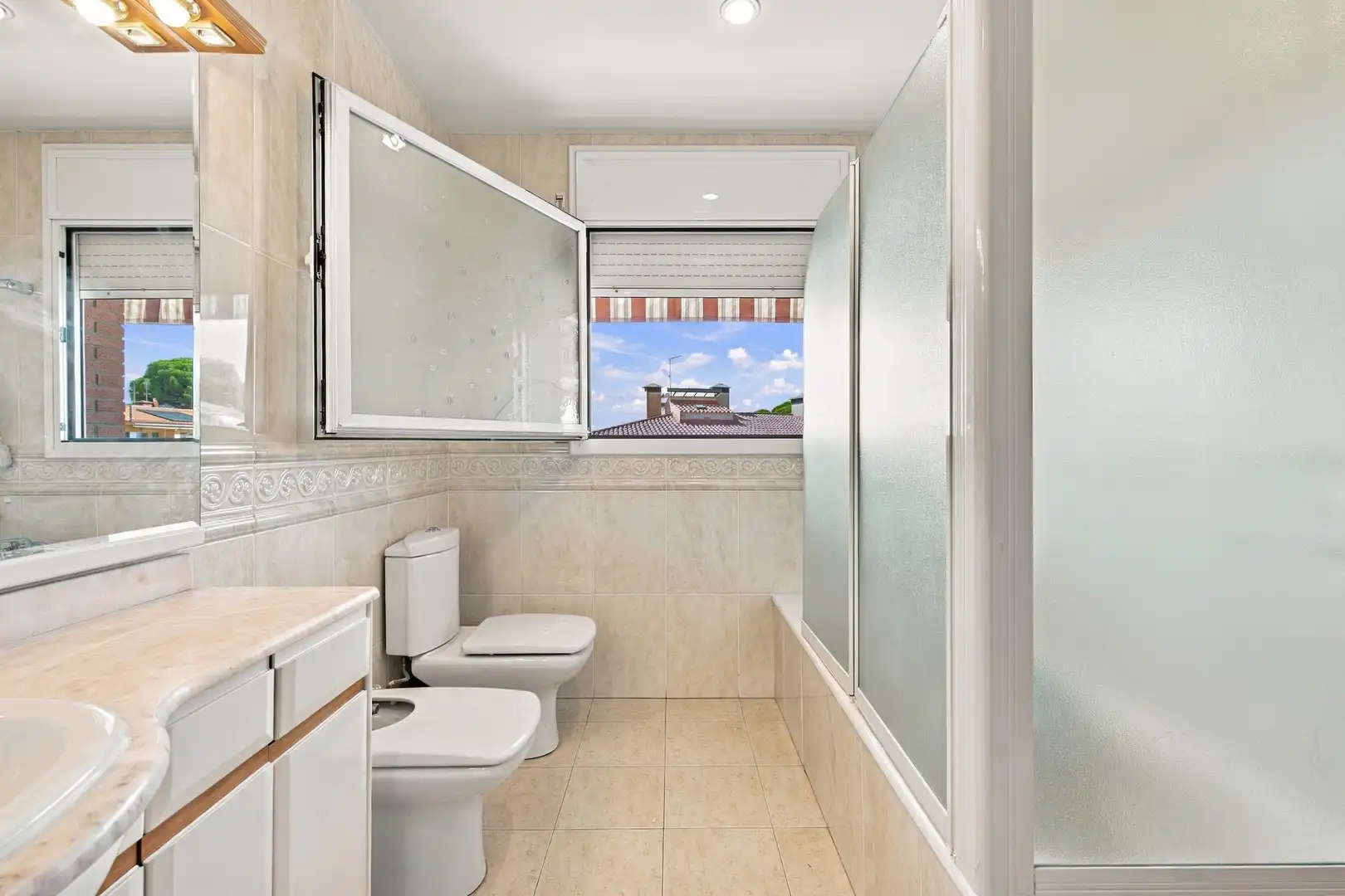 Casa amb piscina en venda a Urbanitzacions, imagen 16