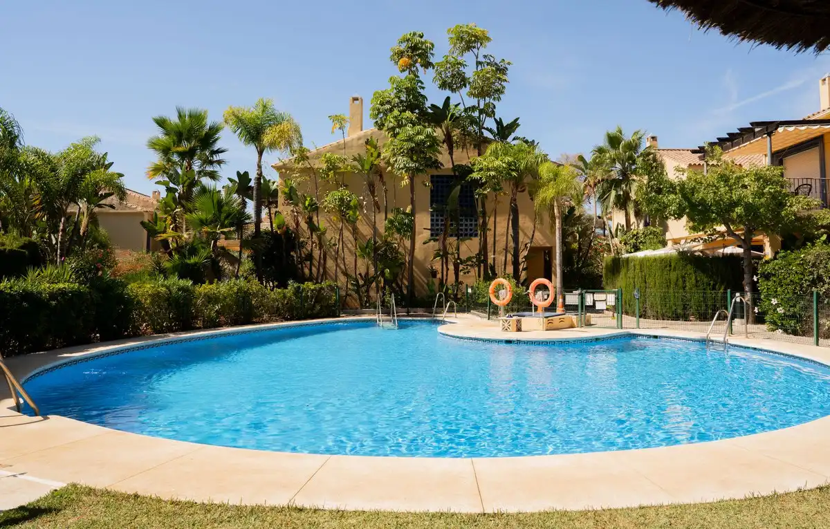 Reihenhaus mit Pool zum Verkauf in Nueva Andalucía, imagen 28