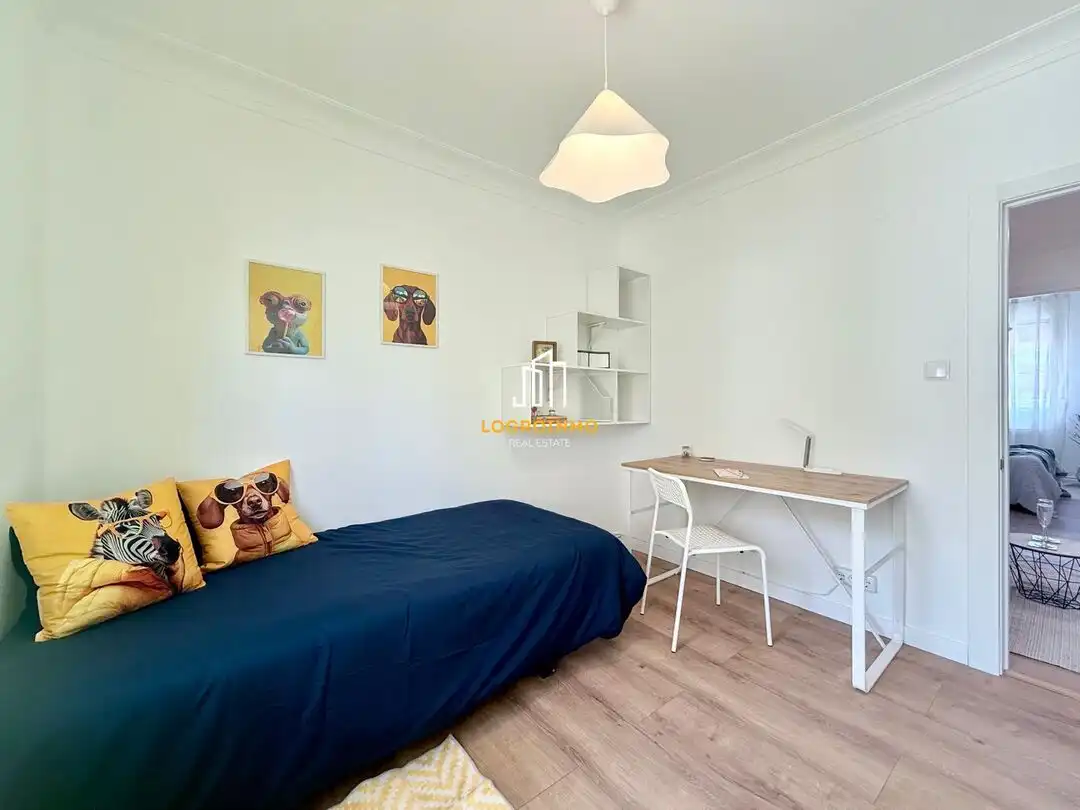 Bedroom of Flat for sale in  Logroño  with Heating, Storage room and Furnished
